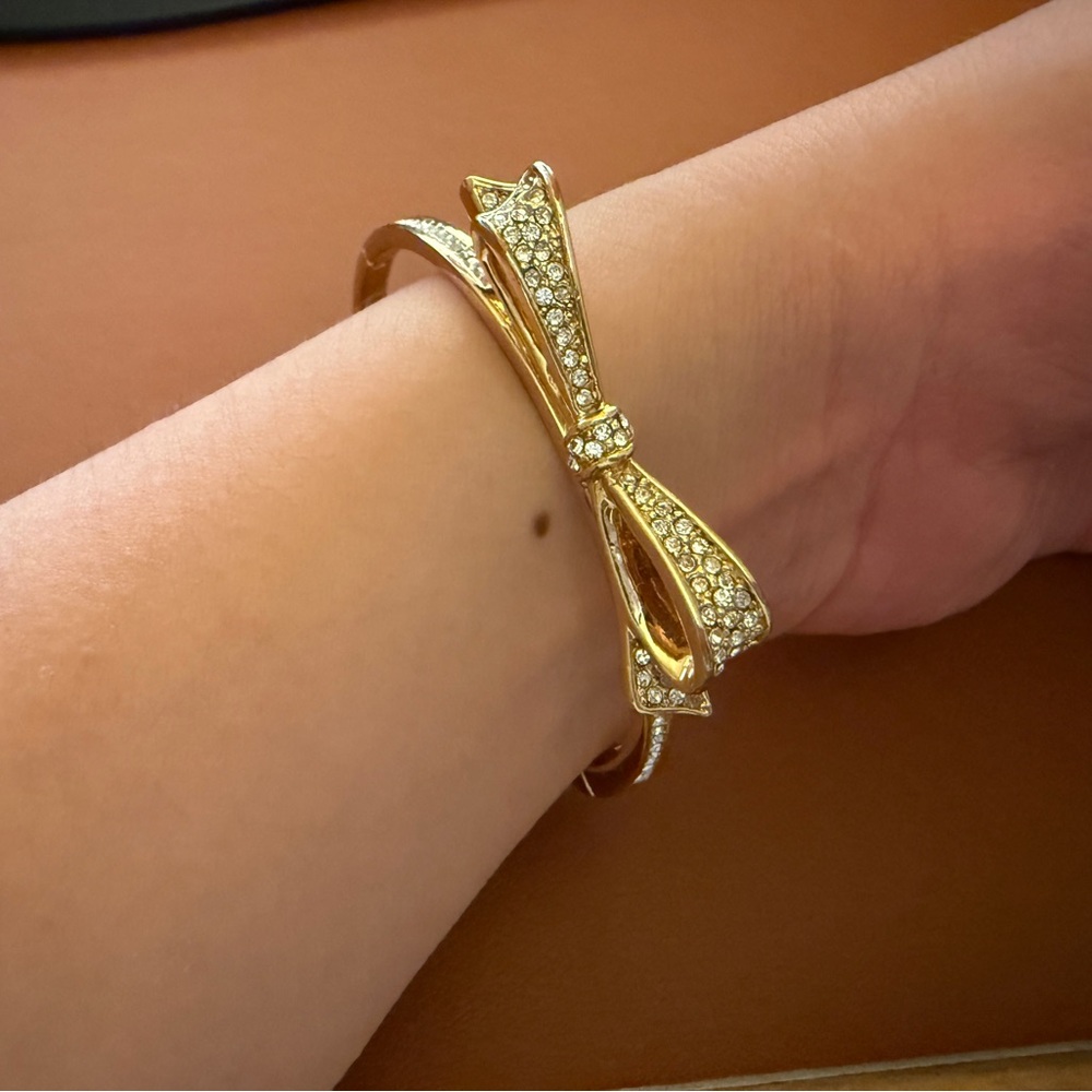 Kate Spade Elegant Gold Bow Bracelet